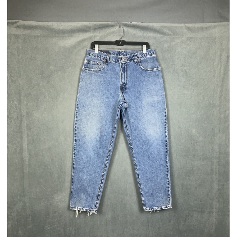 Vintage Levis 560 Jeans Mens Size 34x30 Actual 32x28 Loose Fit Tapered Leg USA